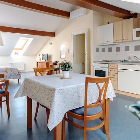 아파트호텔 Art Nouveau Sibelius 1902 4*