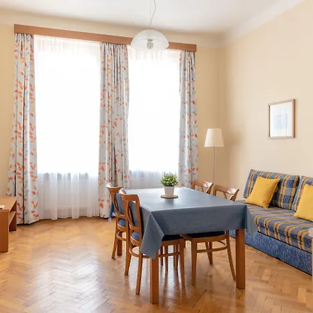 Art Nouveau Sibelius 1902 프라하